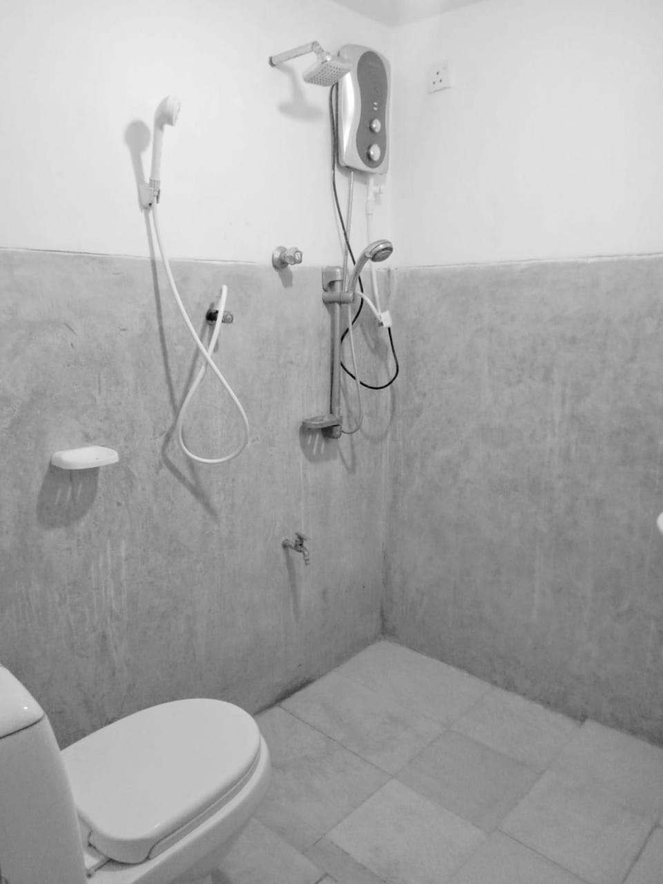 Arachchi Guest House Mirissa Exteriör bild